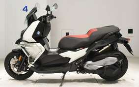 BMW C400X 2021