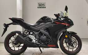 YAMAHA YZF-R25 A RG10J