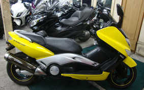 YAMAHA T-MAX 2002 SJ02J