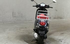 VESPA LX125 M4410