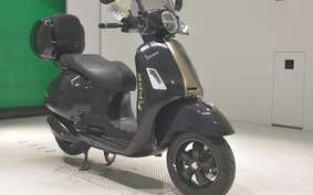 VESPA GTS300スーパー 2020