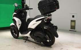 YAMAHA TRICITY 125 A SEC1J