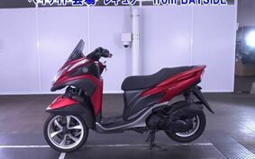 YAMAHA TRICITY 125 SE82J