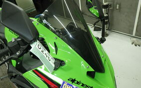 KAWASAKI ZX-25R ZX250E