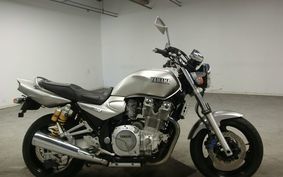 YAMAHA XJR1300 2002 RP03J