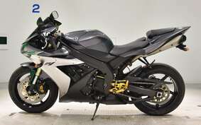 YAMAHA YZF-R1 2004 RN12