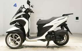 YAMAHA TRICITY 125 SE82J