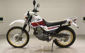 YAMAHA SEROW 225 W 4JG