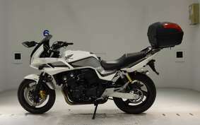 HONDA CB400 SUPER BOLDOR VTEC A 2011 NC42