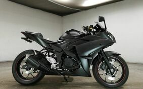 YAMAHA YZF-R25 RG10J