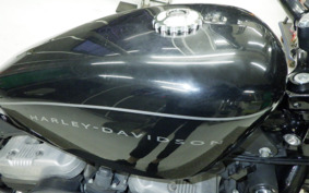 HARLEY XL1200N 2010