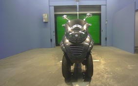 PIAGGIO MP3 250