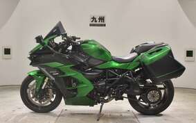 KAWASAKI NINJA H2 SX SE 2018 ZXT02A