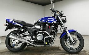 YAMAHA XJR1300 2000 RP03J