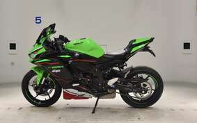 KAWASAKI ZX-25R ZX250E