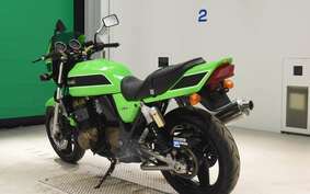 KAWASAKI ZRX400 2005 ZR400E