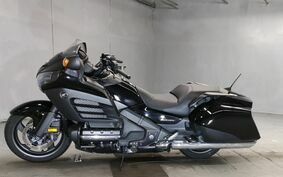 HONDA GL 1800 GOLD WING F6B 2013 SC68