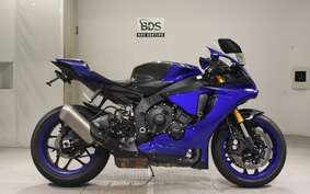 YAMAHA YZF-R1 2018