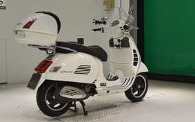 VESPA GTS300 IE 2013