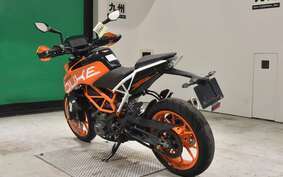 KTM 390 DUKE 2017 JPJ40