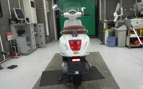 VESPA PRIMAVERA125