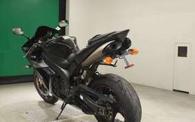 YAMAHA YZF-R1 2005 RN13