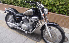 YAMAHA VIRAGO 250 1991 3DM