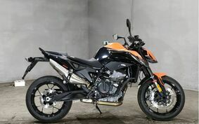 KTM 890 DUKE R 2022 TU940