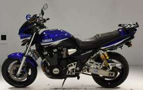 YAMAHA XJR1300 2004 RP03J