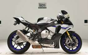 YAMAHA YZF-R1 M 2020