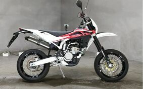 HUSQVARNA SM250R 不明