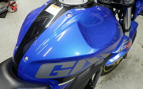 SUZUKI GIXXER 150 NG4BG