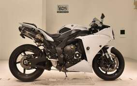 YAMAHA YZF-R1 2013