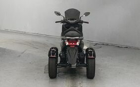 YAMAHA N-MAX 155 TRIKE SG31