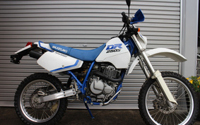 SUZUKI DR250 S SJ44A