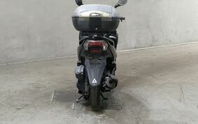 YAMAHA TRICITY 125 SE82J