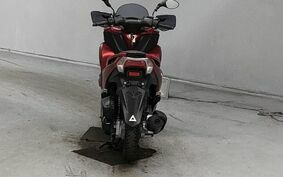 YAMAHA TRICITY 125 SE82J