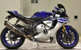 YAMAHA YZF-R1 2016 RN39