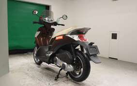 APRILIA SCARABEO 250IE VRB0