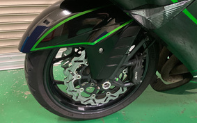 KAWASAKI NINJA 2015 ZXT40E