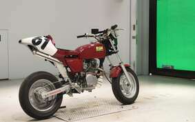 HONDA APE 100 HC07