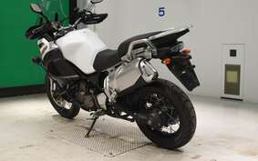 YAMAHA XT1200Z SUPER TENERE 2011 DP01