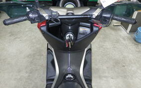 YAMAHA N-MAX SE86J