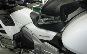 HONDA GL 1800 GOLD WING AIRBAG NAVI 2014 SC68