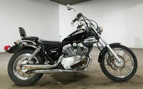 YAMAHA VIRAGO 250 3DM