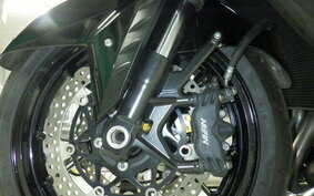 KAWASAKI ZZ1400 NINJA R 2007 ZXT40A