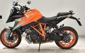 KTM 1290 SUPER DUKE GT 2022 V6940