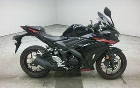 YAMAHA YZF-R25 RG10J