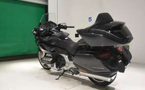 HONDA GL 1800 GOLD WING TOUR DCT 2021 SC79