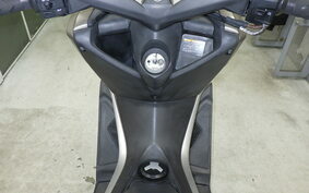 YAMAHA N-MAX SE86J